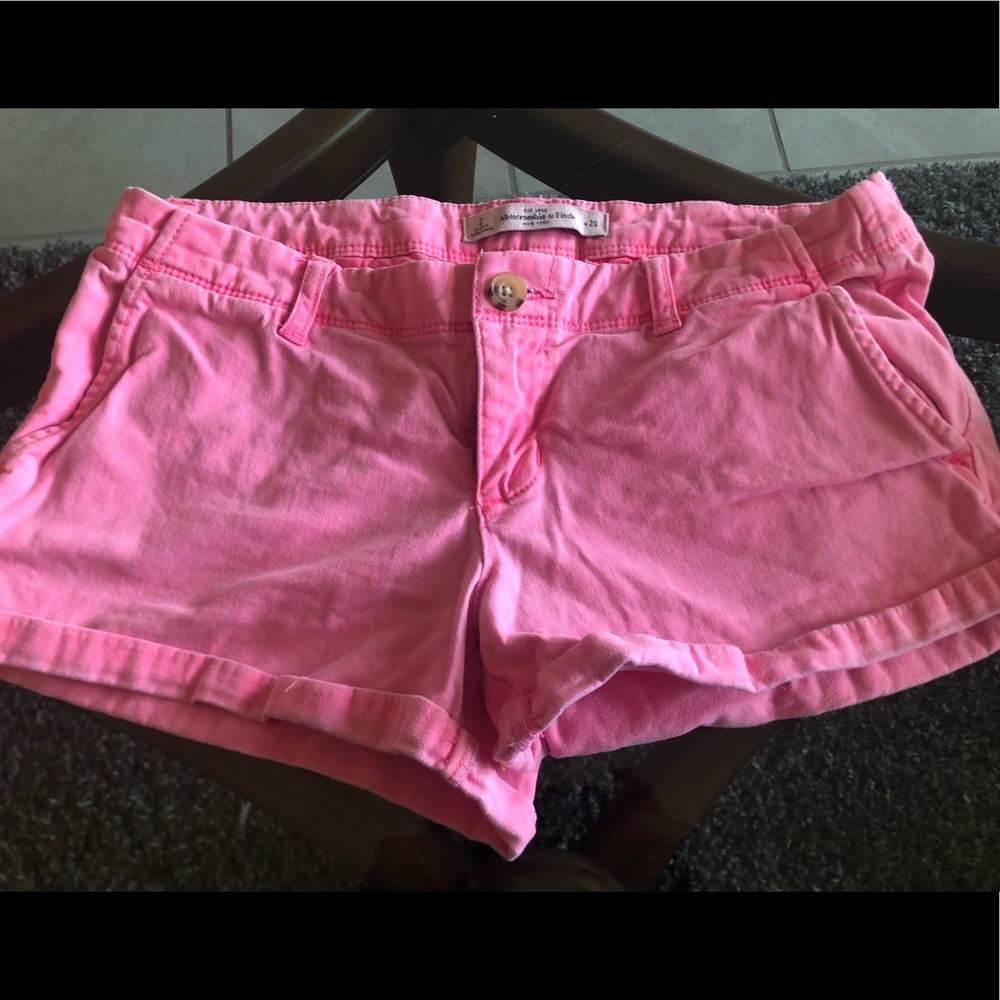 Women’s shorts - Picture 1 of 4